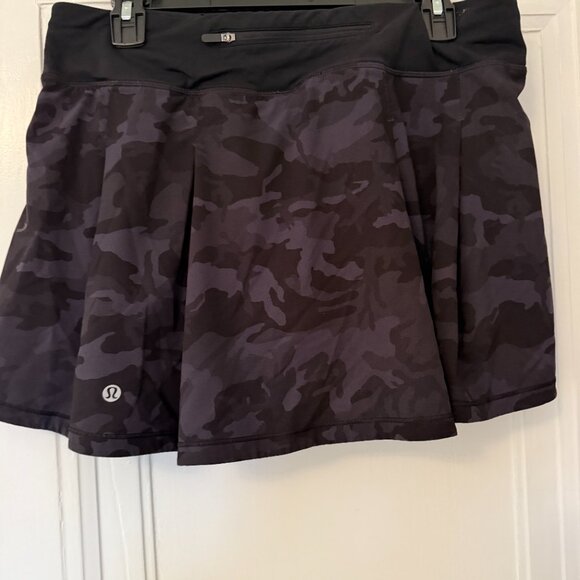 Pace Rival Mid-Rise Skirt *Long Incognito Camo Multi Grey/Black - Picture 3 of 3